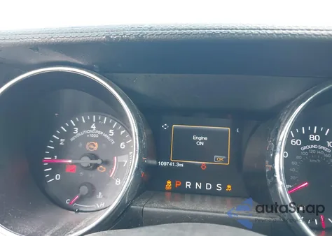 2016 Ford Mustang Ecoboost Premium z USA, uszkodzony, nr VIN 1FATP8UH6G5309420